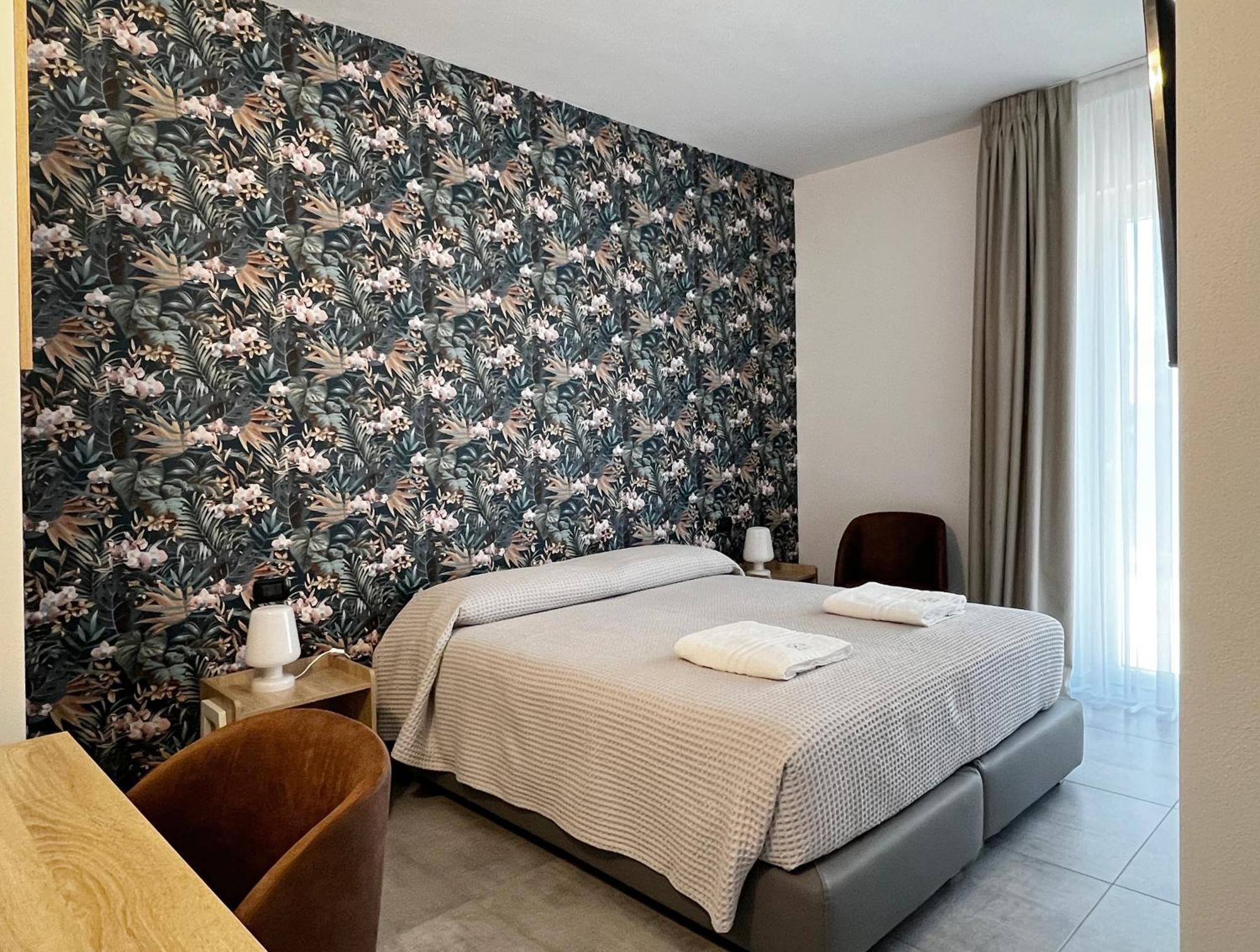 קסטלנטה מרינה Pinea B&B מראה חיצוני תמונה